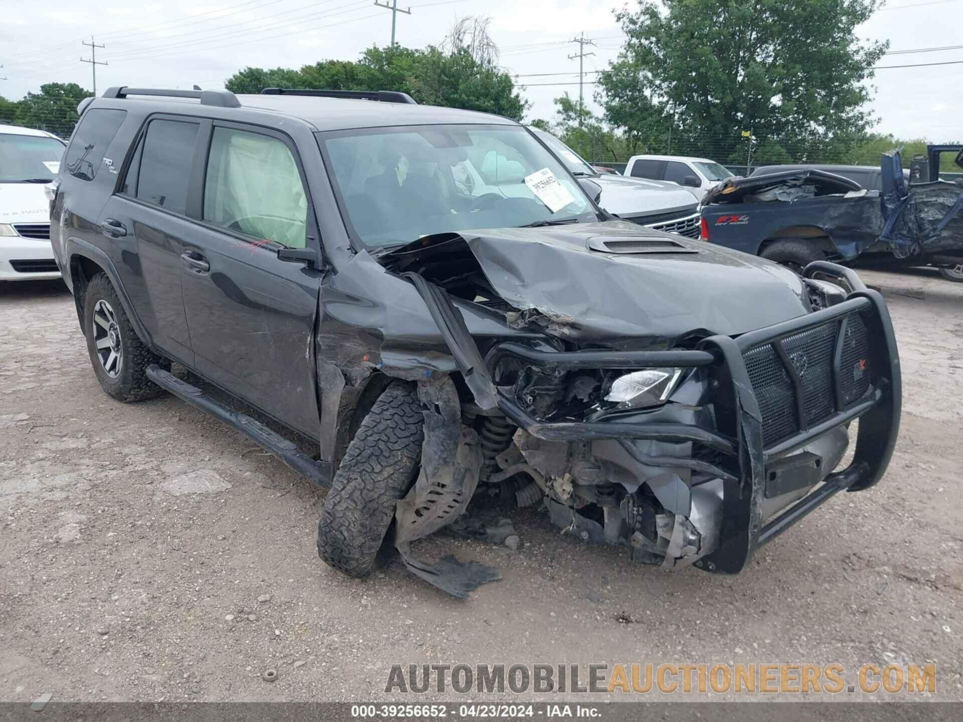 JTEBU5JR8K5669450 TOYOTA 4RUNNER 2019