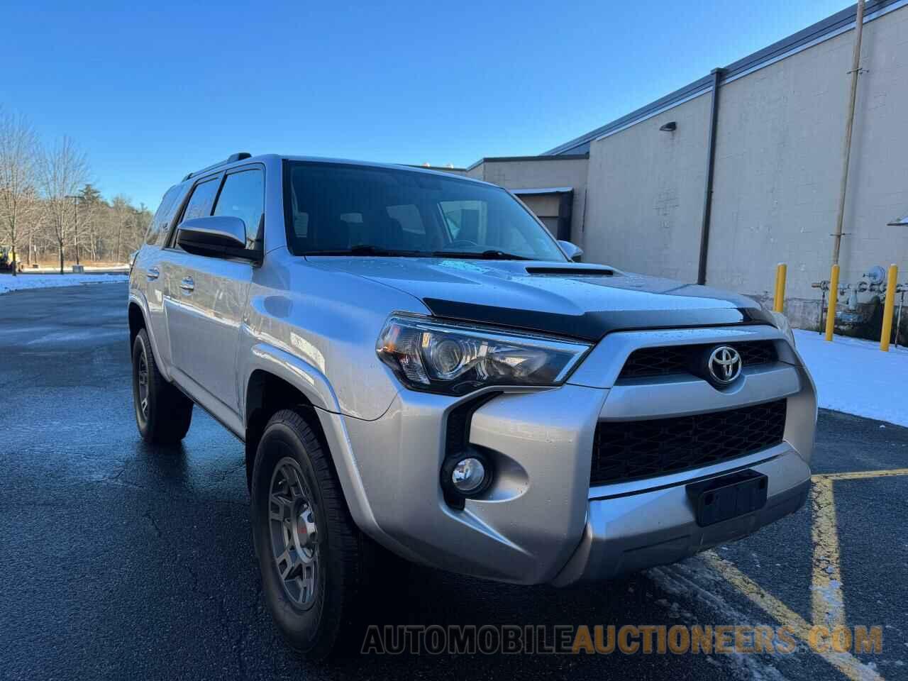 JTEBU5JR9J5529003 TOYOTA 4RUNNER 2018