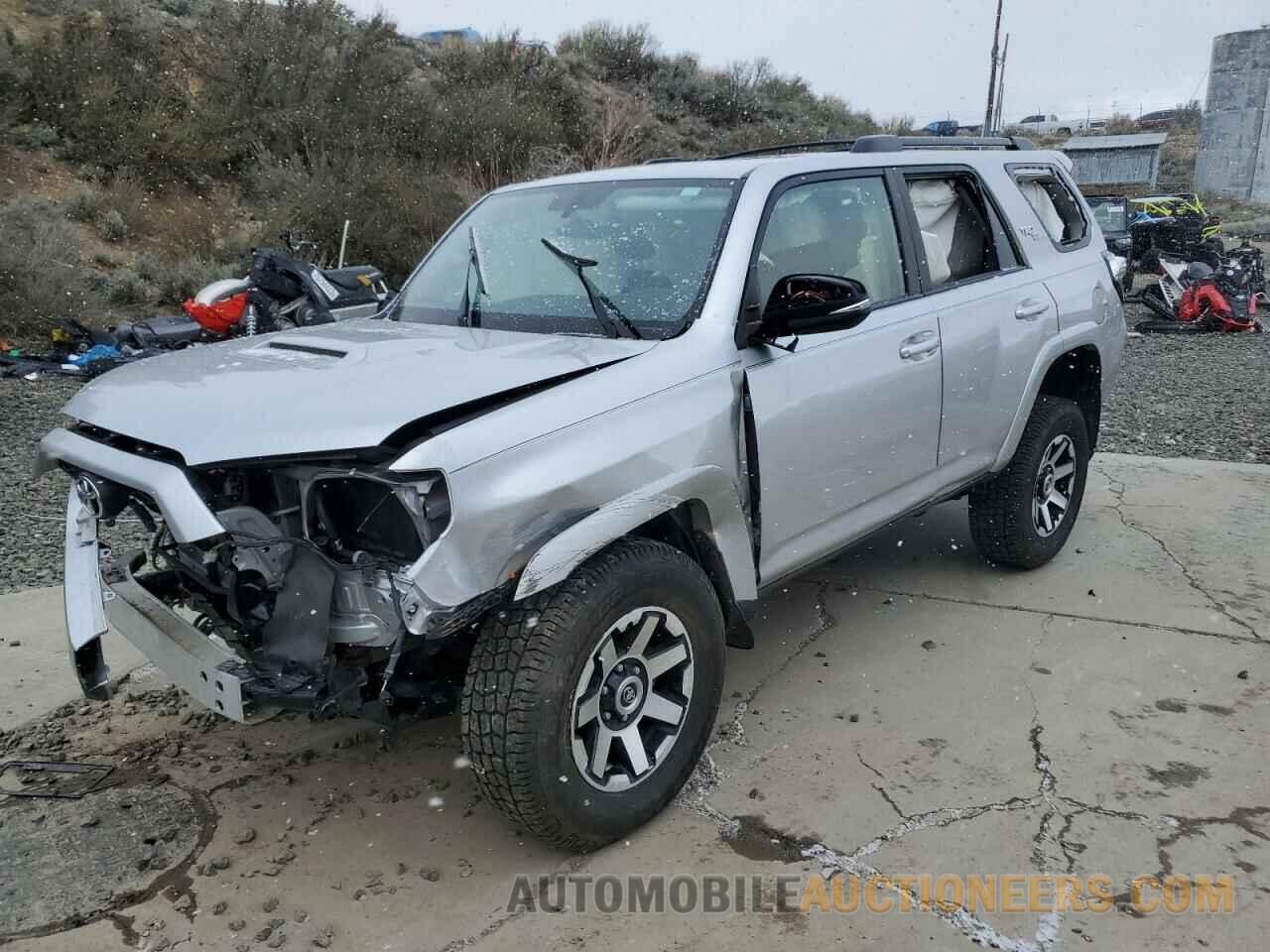 JTEBU5JR9K5651085 TOYOTA 4RUNNER 2019