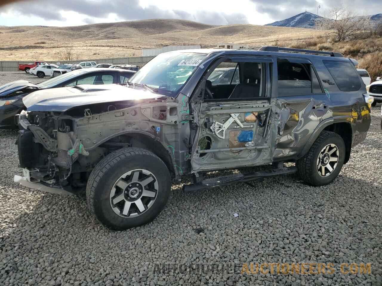 JTEBU5JR9K5687195 TOYOTA 4RUNNER 2019