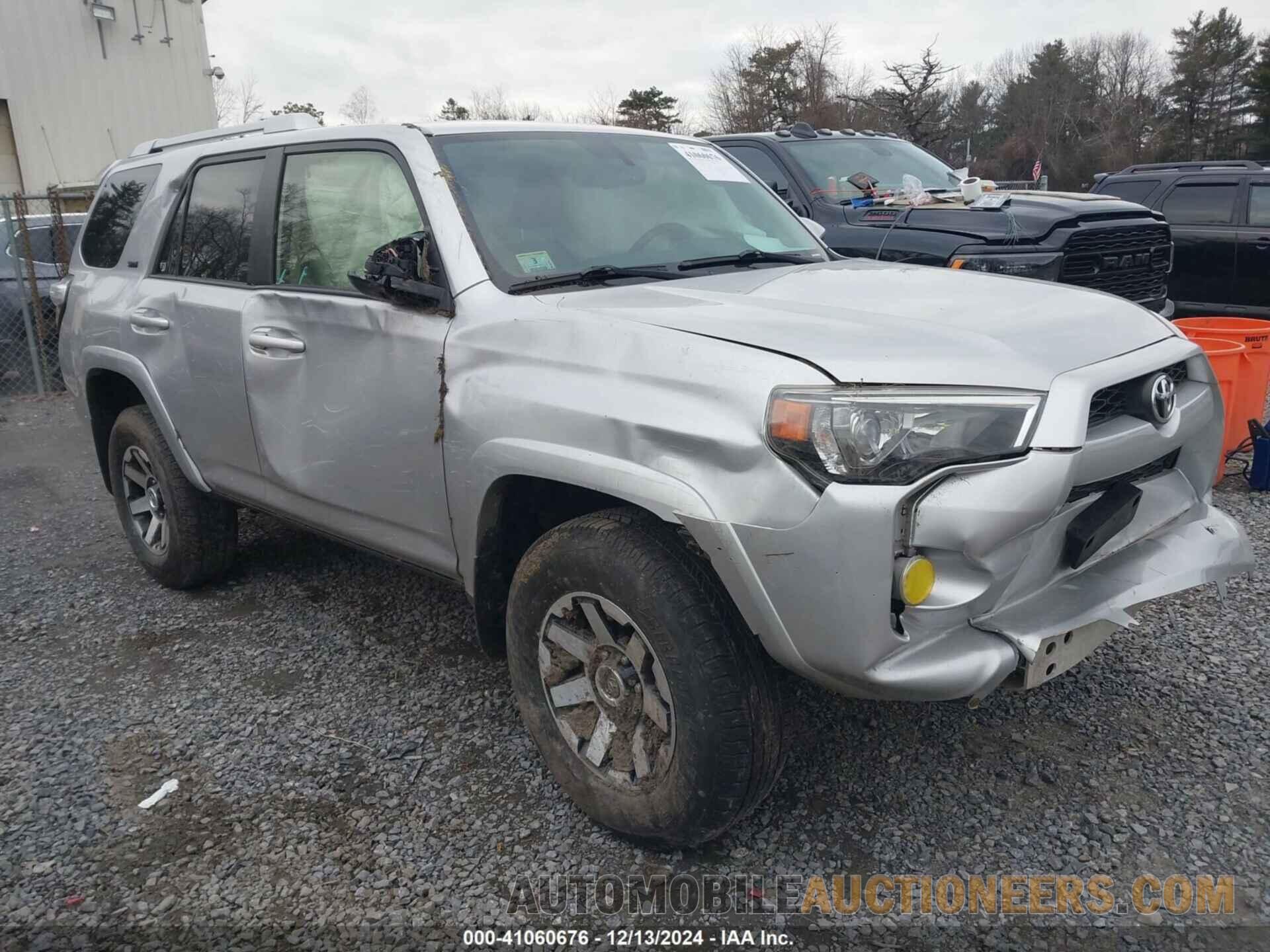 JTEBU5JRXH5415635 TOYOTA 4RUNNER 2017