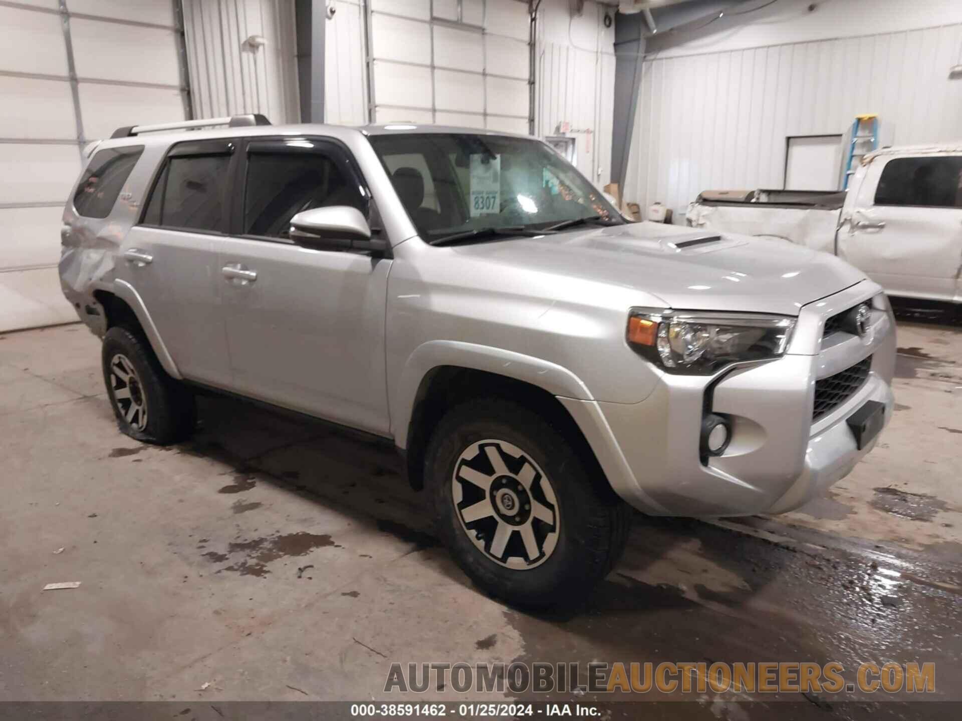 JTEBU5JRXH5417661 TOYOTA 4RUNNER 2017