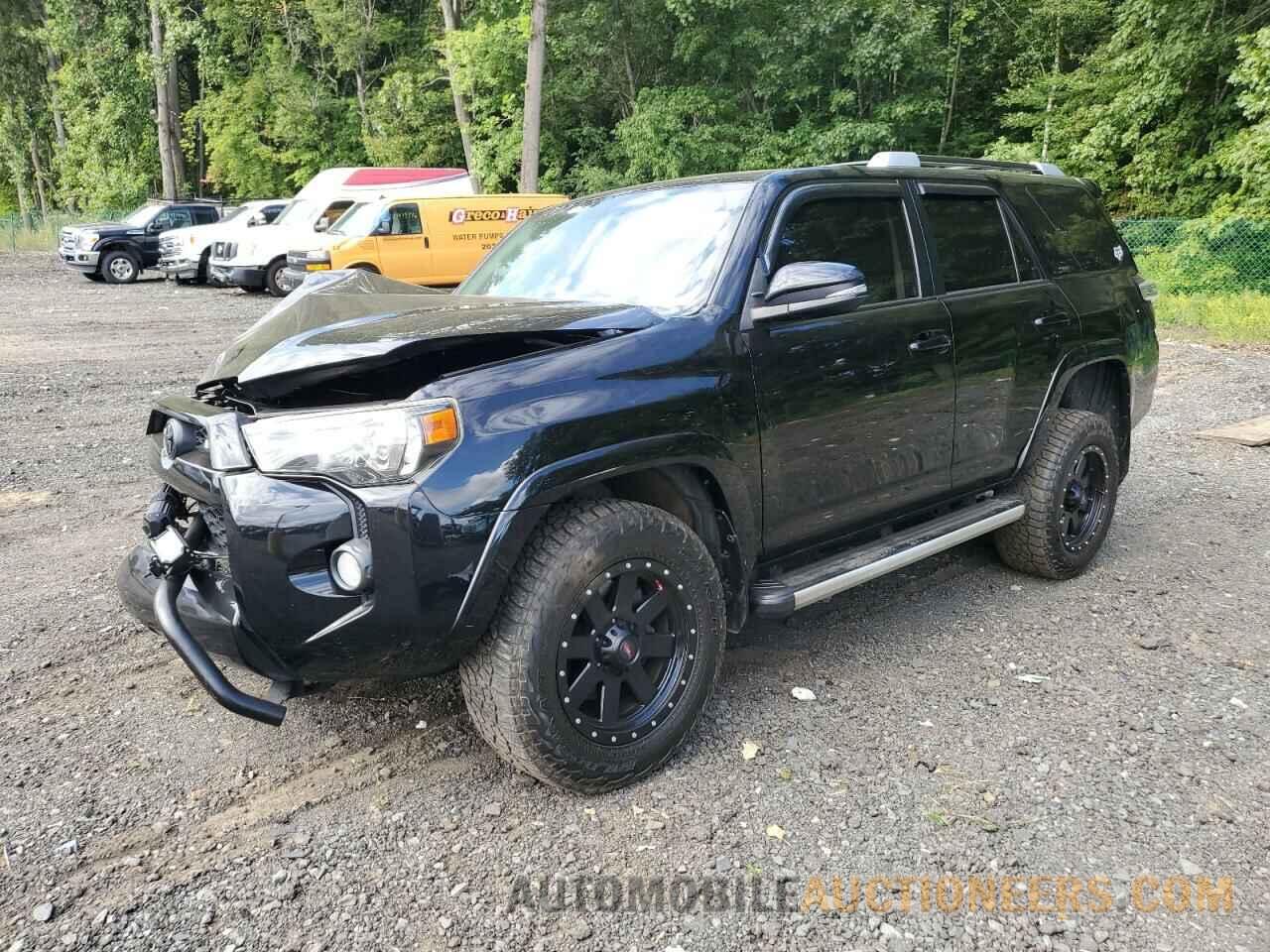 JTEBU5JRXH5449767 TOYOTA 4RUNNER 2017