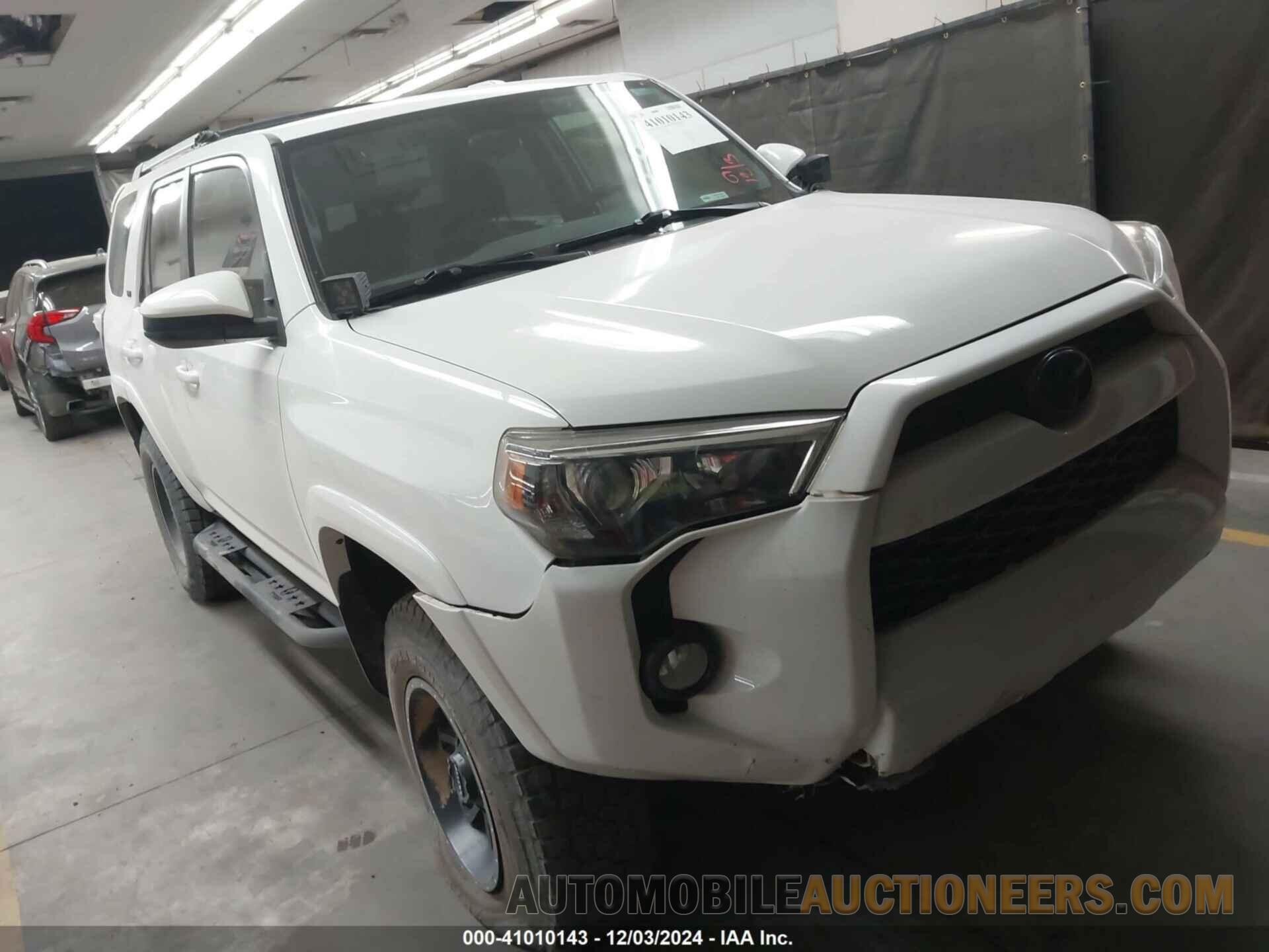 JTEBU5JRXH5468268 TOYOTA 4RUNNER 2017