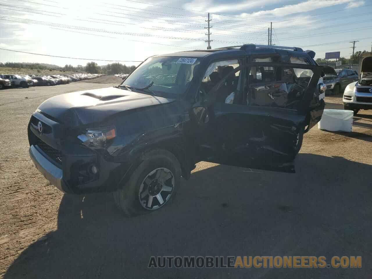 JTEBU5JRXJ5524862 TOYOTA 4RUNNER 2018