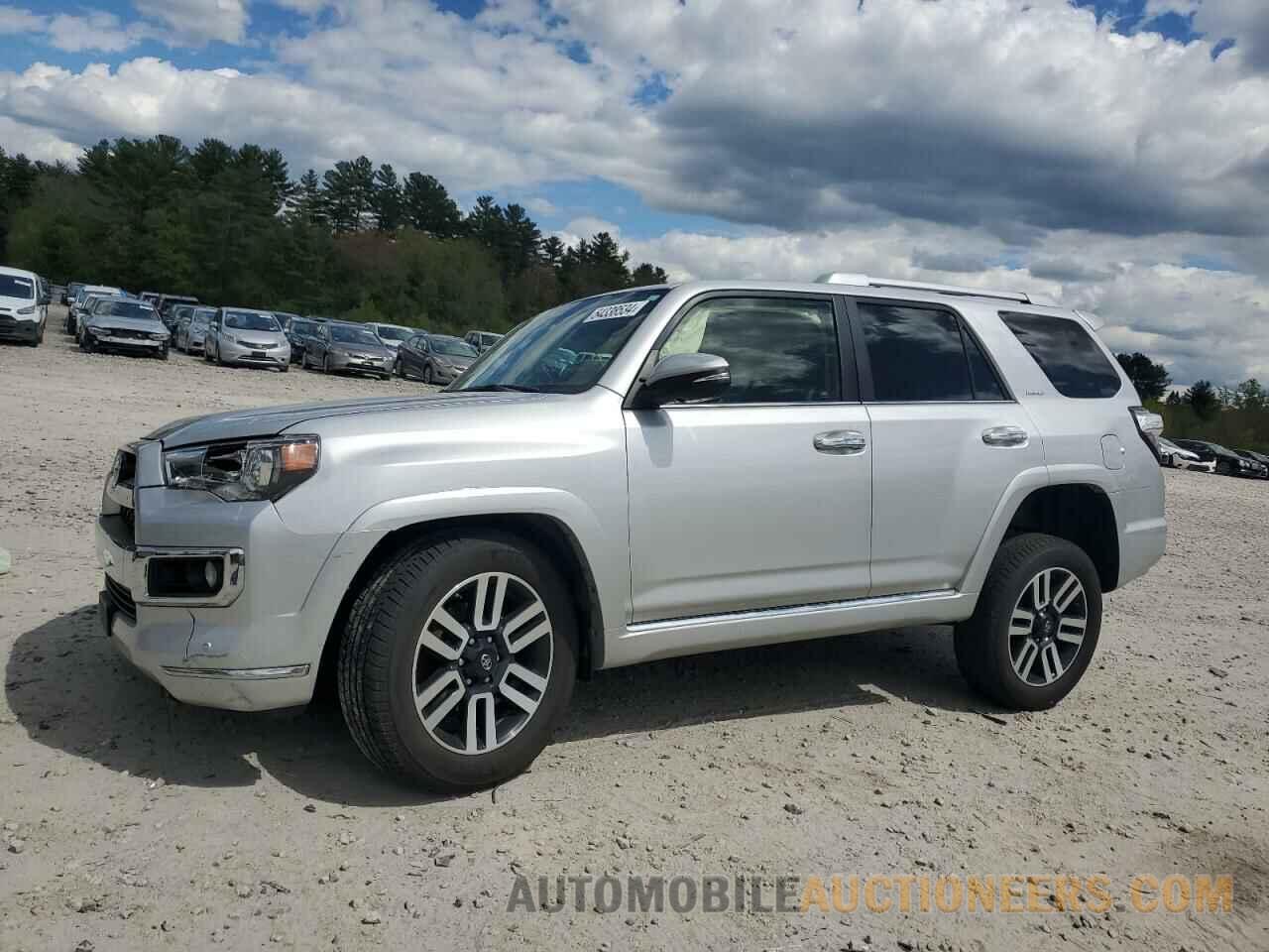 JTEBU5JRXJ5533593 TOYOTA 4RUNNER 2018