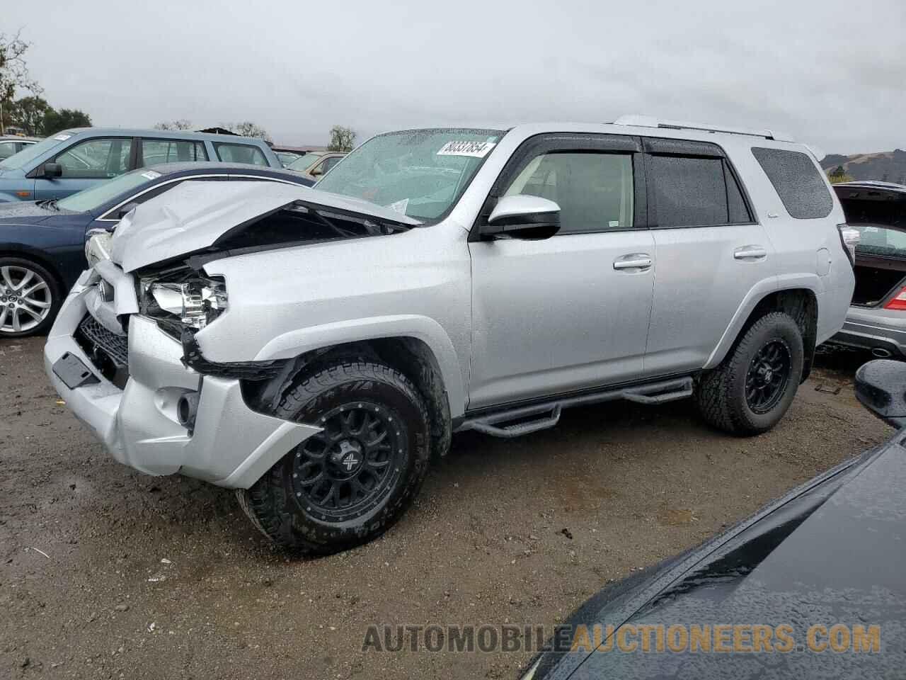 JTEBU5JRXJ5565850 TOYOTA 4RUNNER 2018