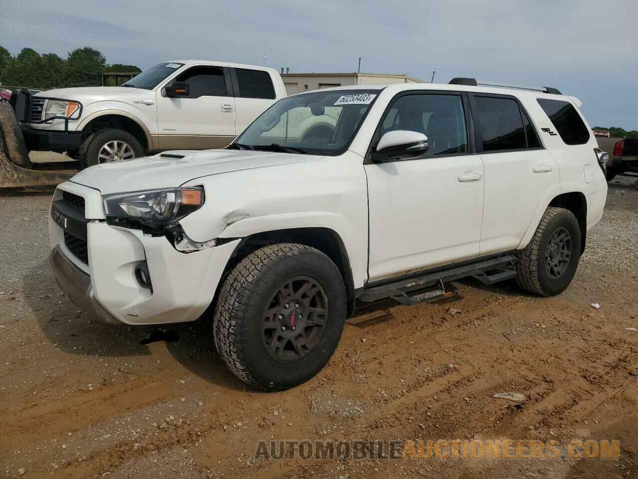 JTEBU5JRXJ5566447 TOYOTA 4RUNNER 2018