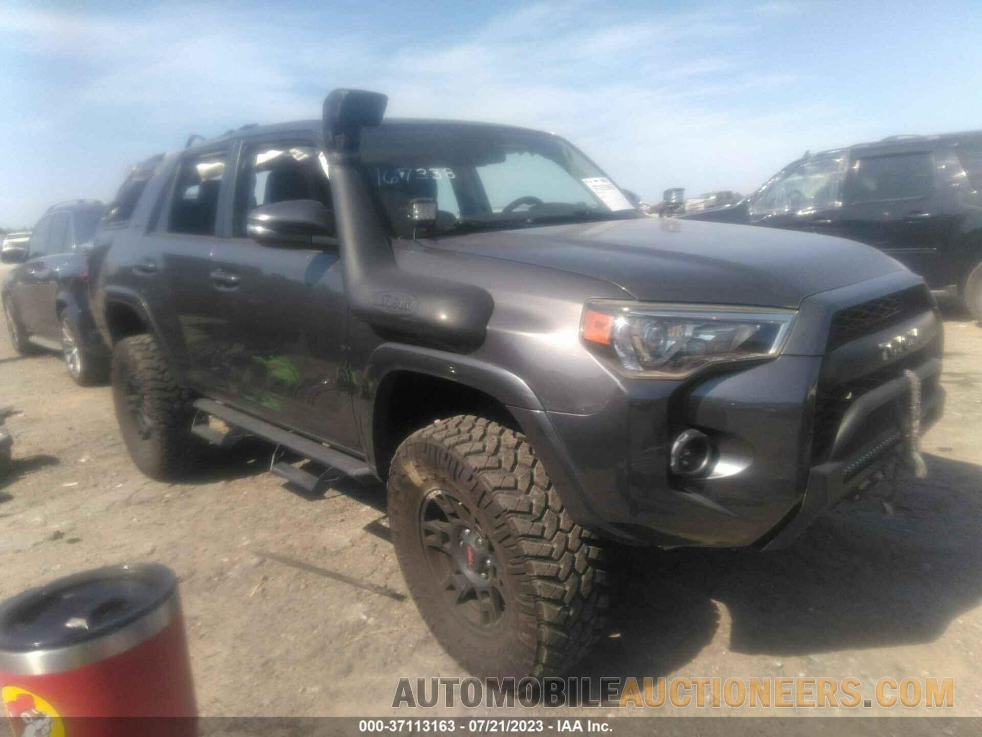 JTEBU5JRXJ5570286 TOYOTA 4RUNNER 2018