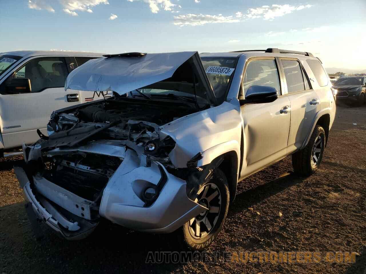 JTEBU5JRXK5635932 TOYOTA 4RUNNER 2019