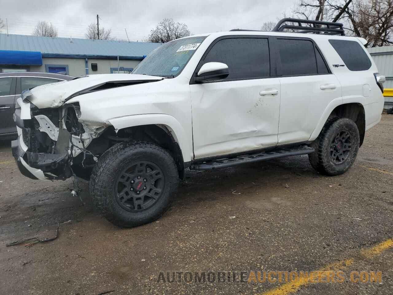 JTEBU5JRXK5667313 TOYOTA 4RUNNER 2019