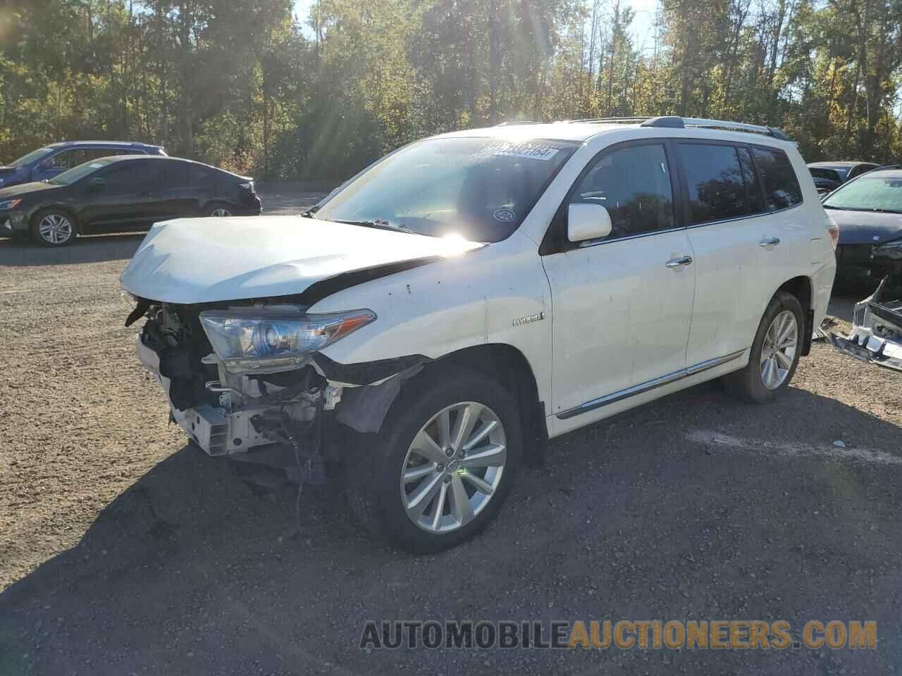 JTEDC3EH3D2013131 TOYOTA HIGHLANDER 2013