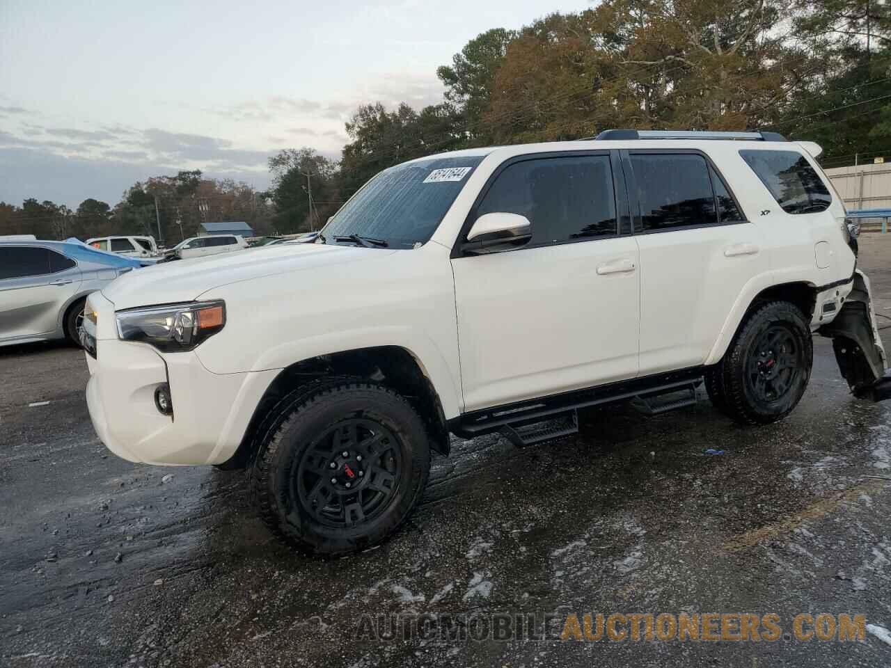 JTEEU5JR1M5231868 TOYOTA 4RUNNER 2021