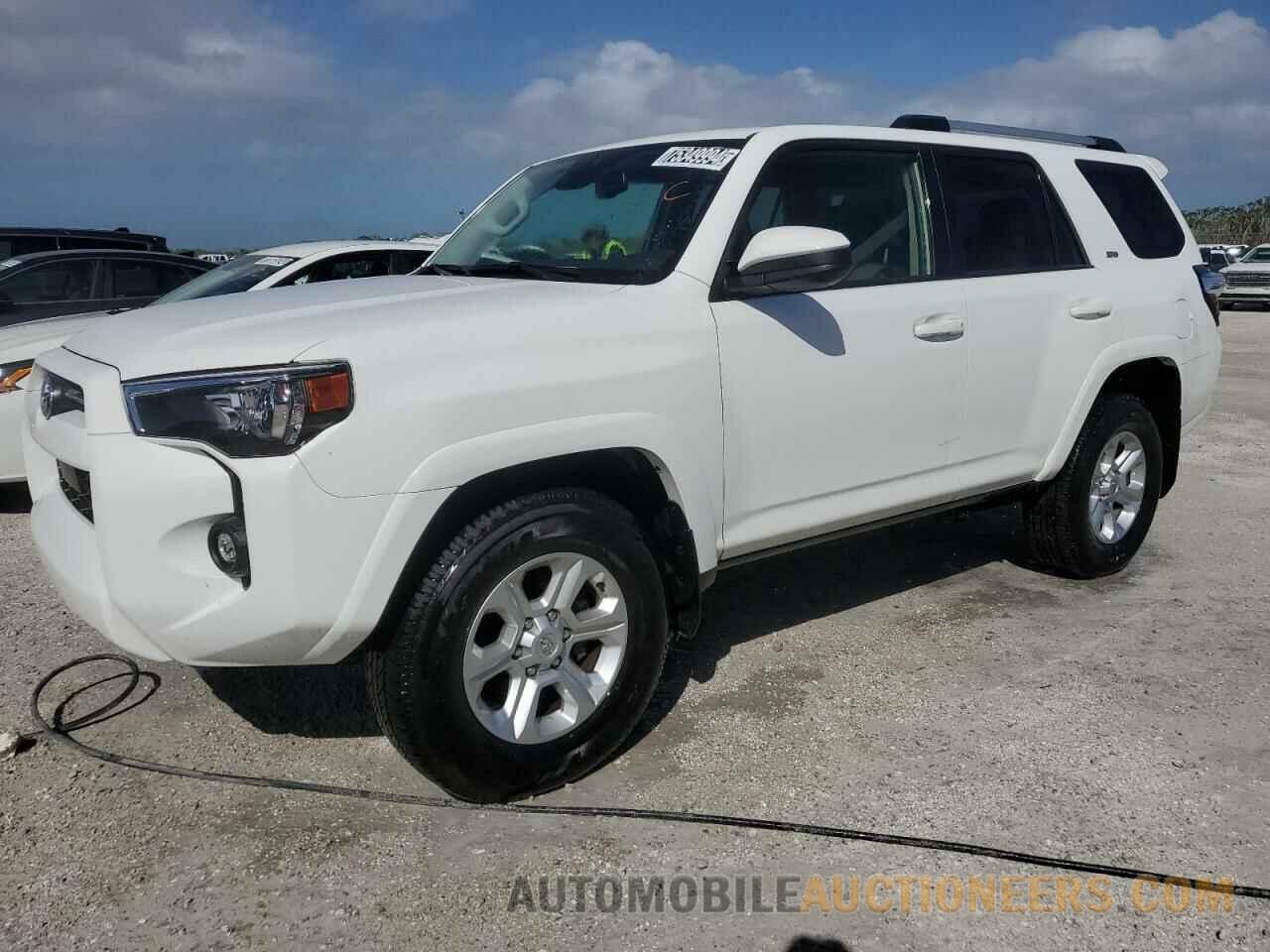 JTEEU5JR1R5306012 TOYOTA 4RUNNER 2024