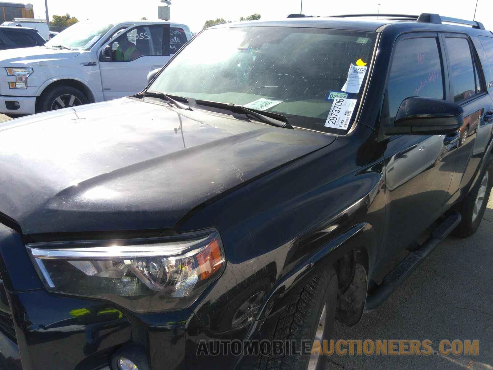 JTEEU5JR9N5261069 Toyota 4Runner SR5 2022