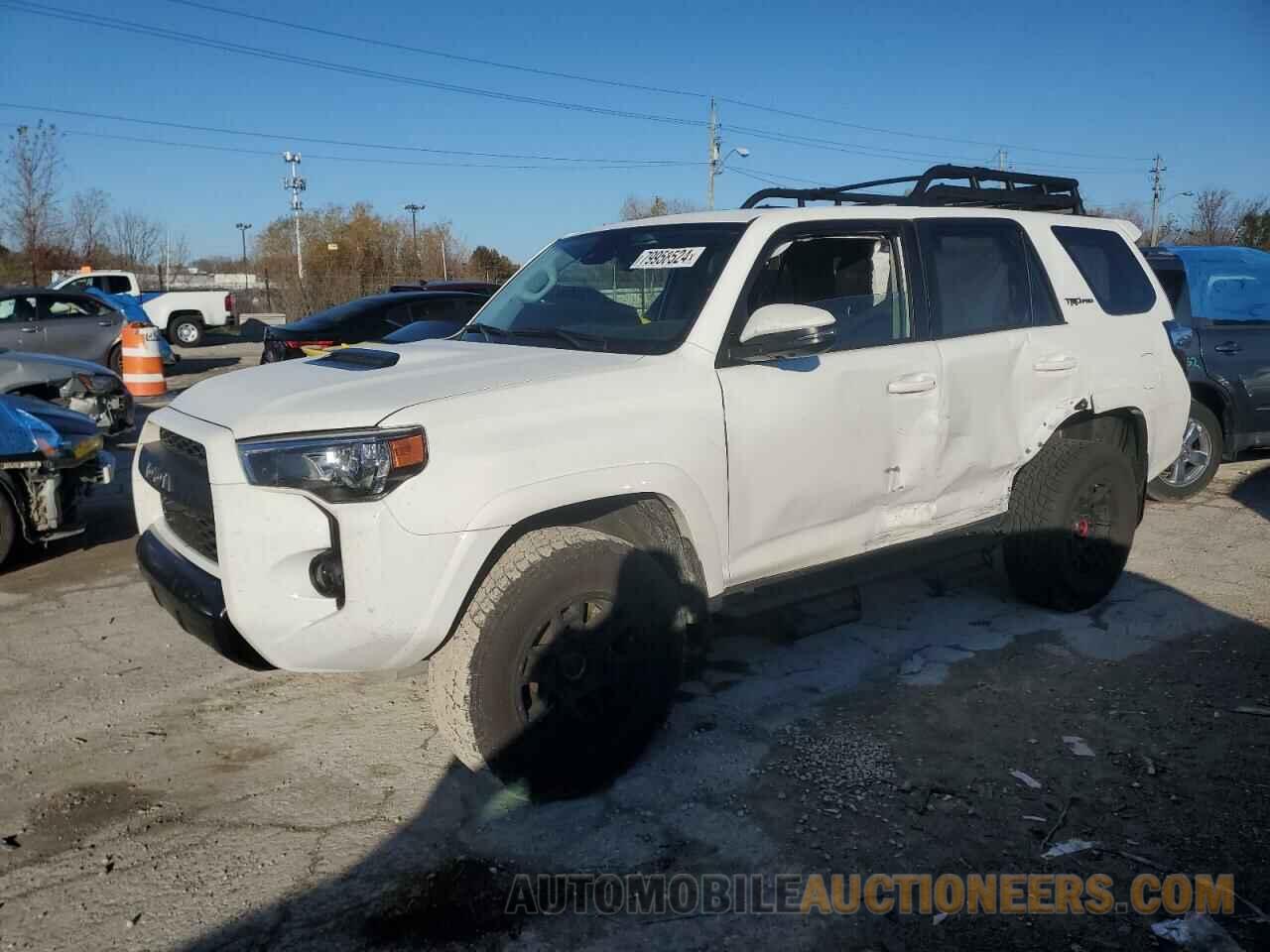 JTELU5JR0P6142685 TOYOTA 4RUNNER SE 2023