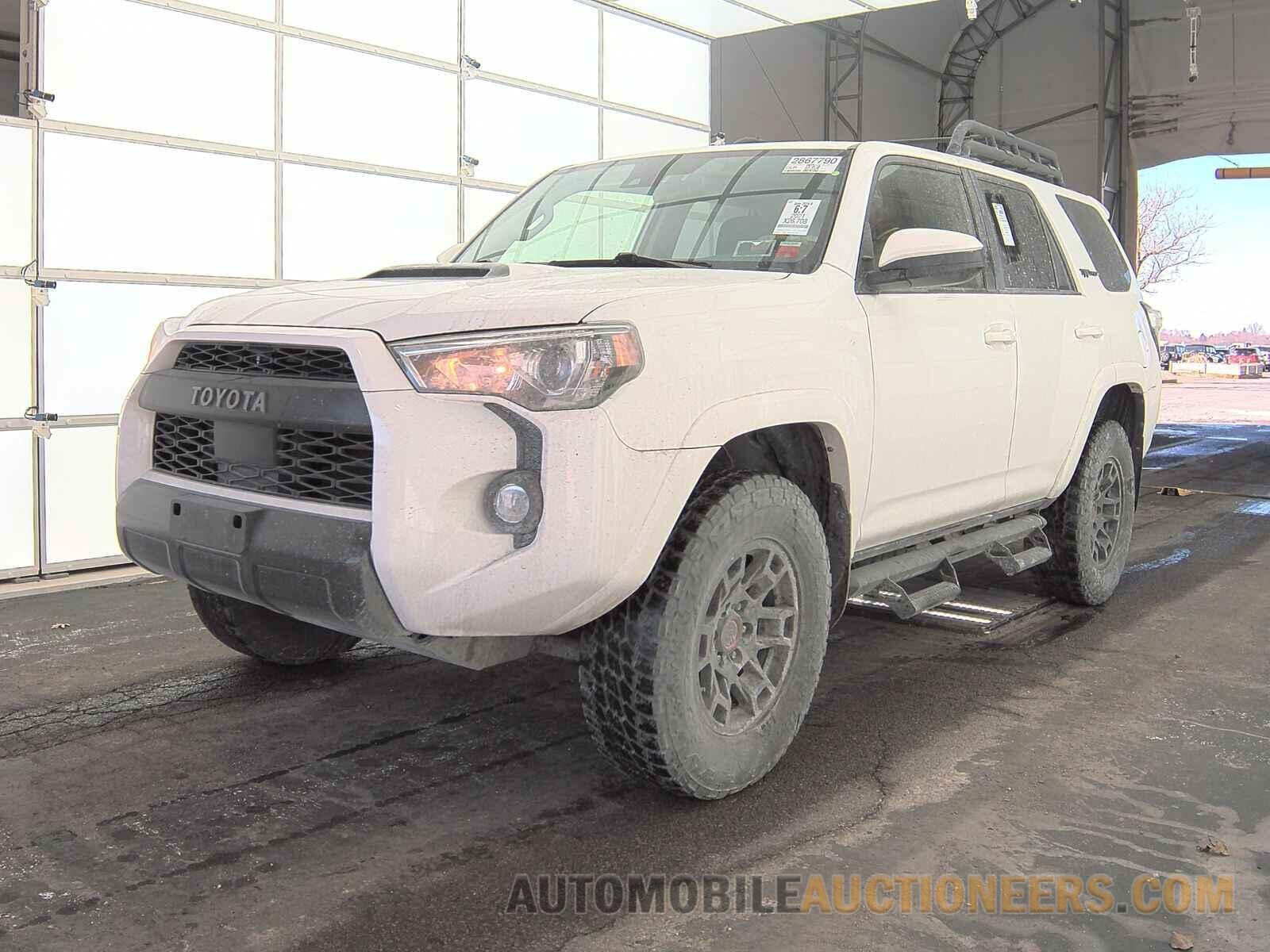 JTELU5JR8M5919387 Toyota 4Runner 2021