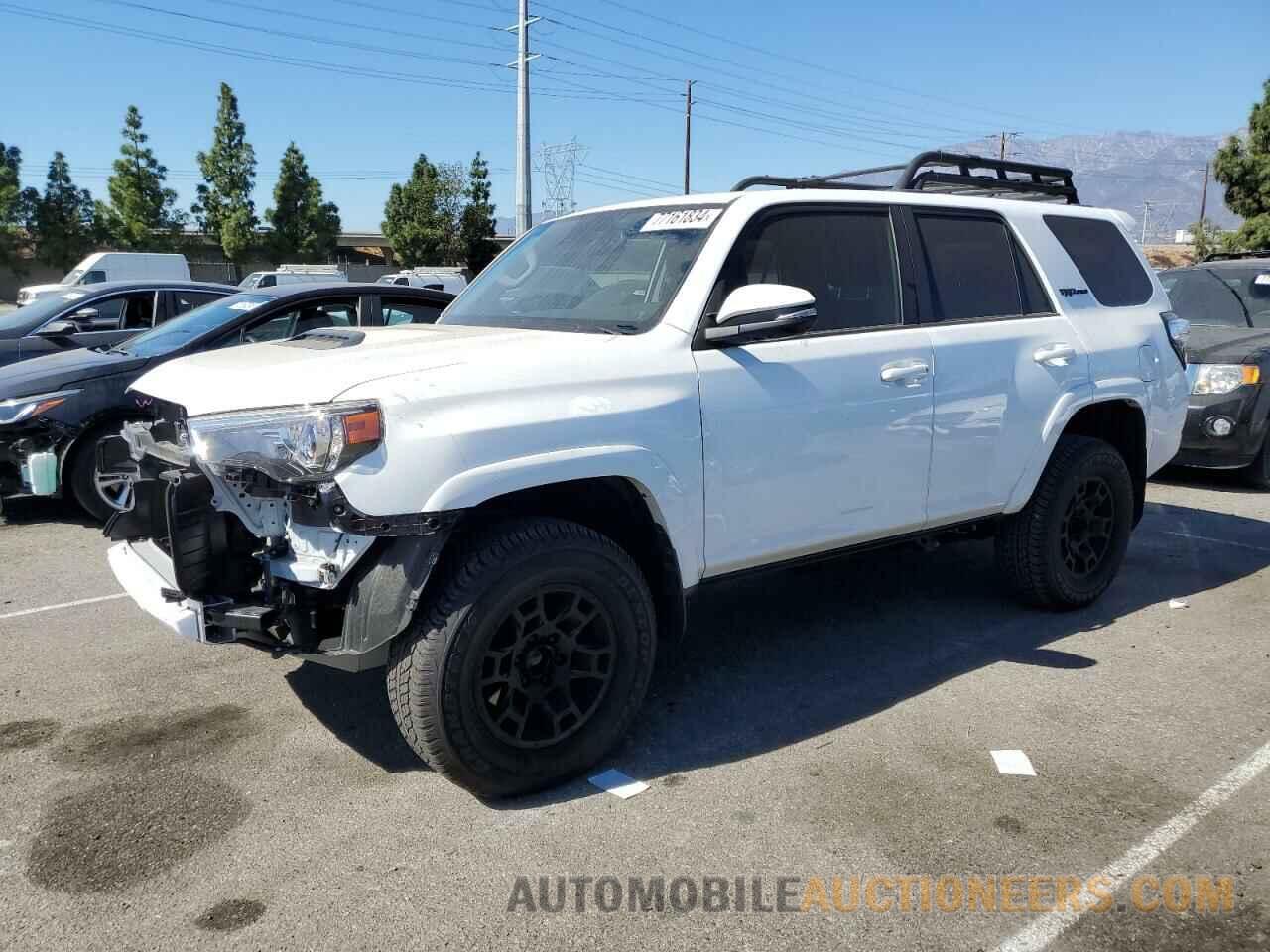 JTELU5JR8P6135936 TOYOTA 4RUNNER SE 2023