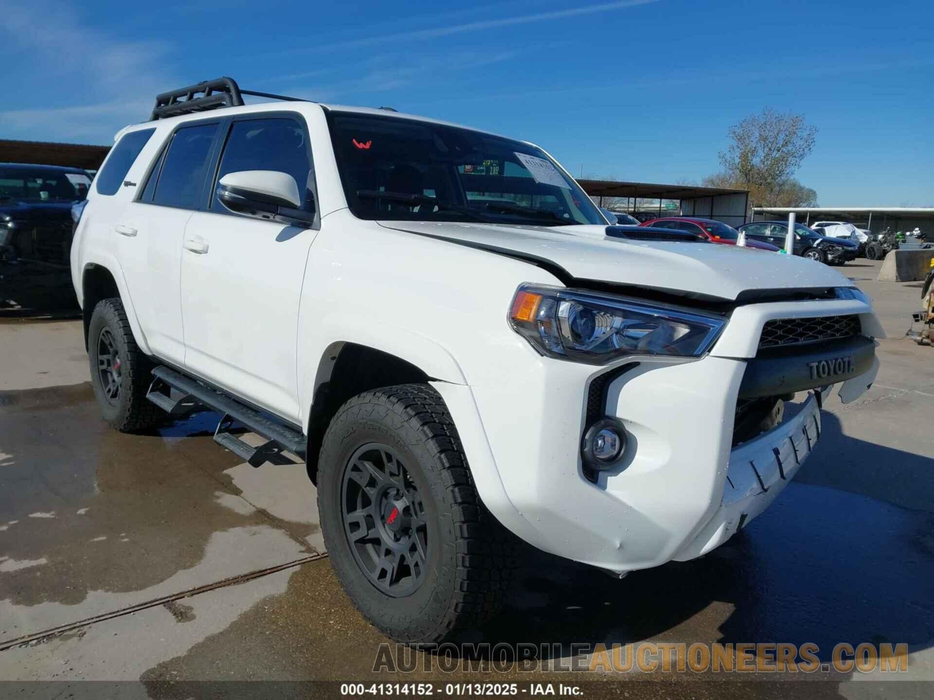 JTELU5JR8R6225378 TOYOTA 4RUNNER 2024