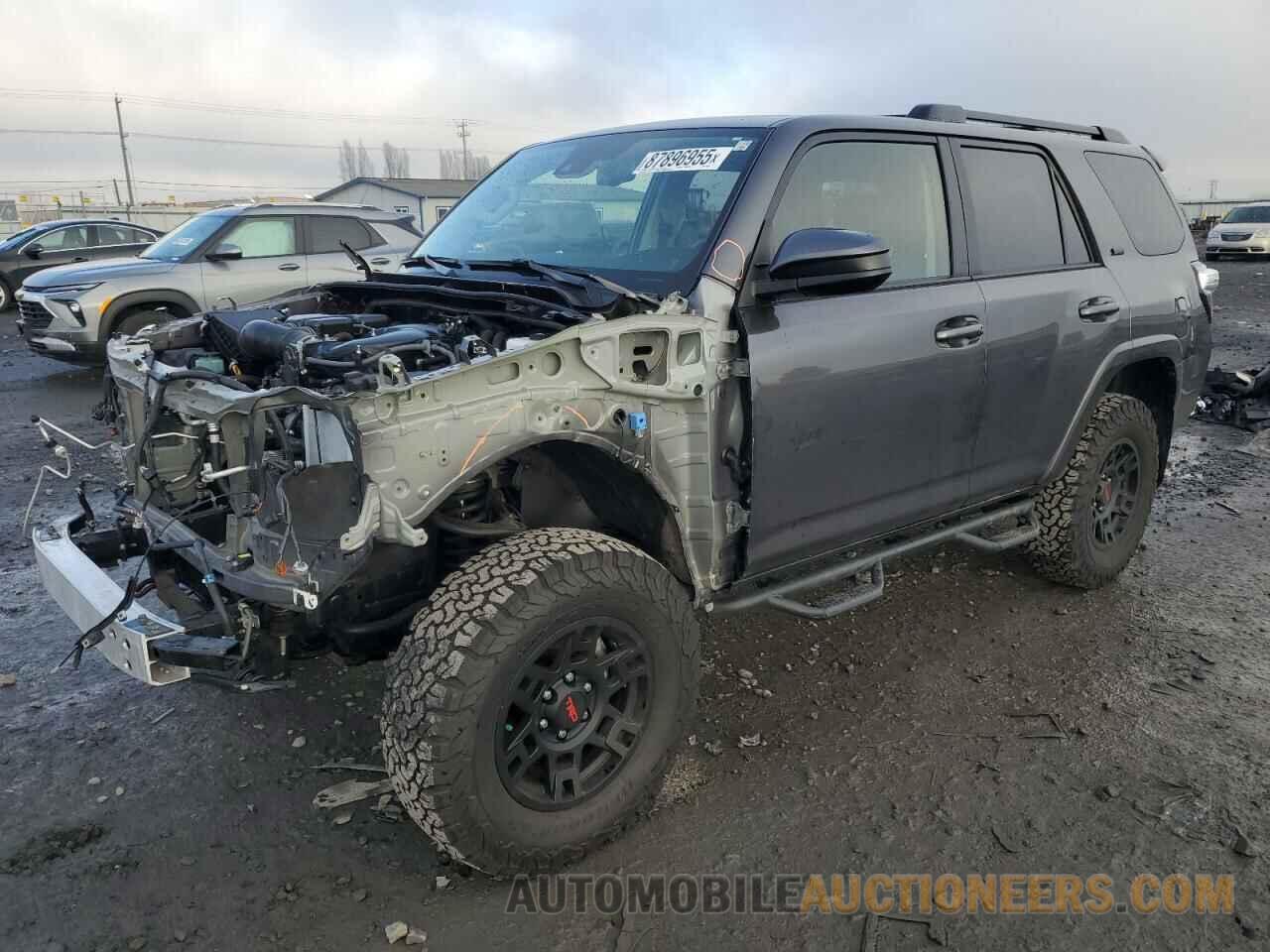 JTEMU5JR0P6102515 TOYOTA 4RUNNER SE 2023