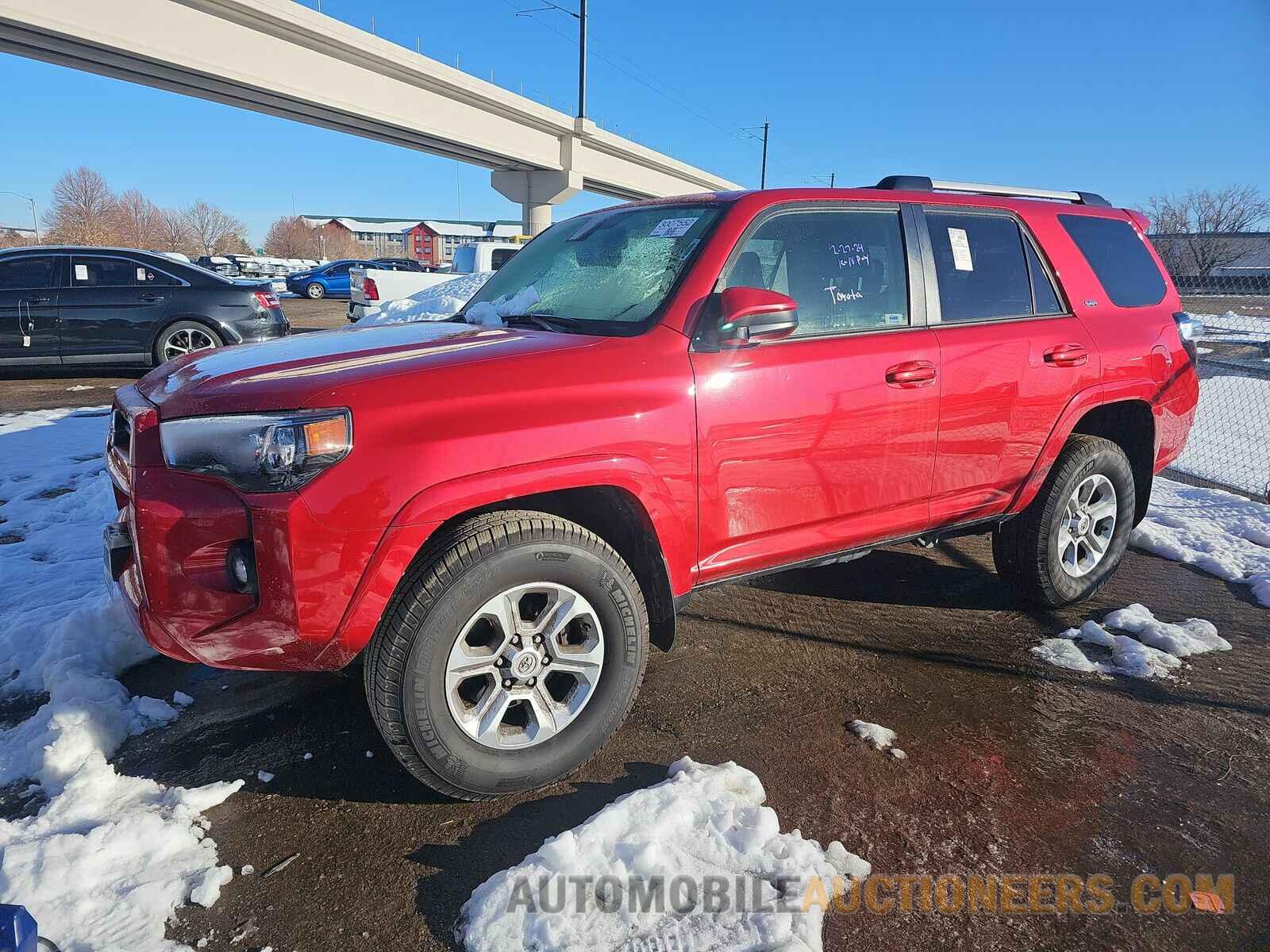 JTEMU5JR2M5890019 Toyota 4Runner 2021