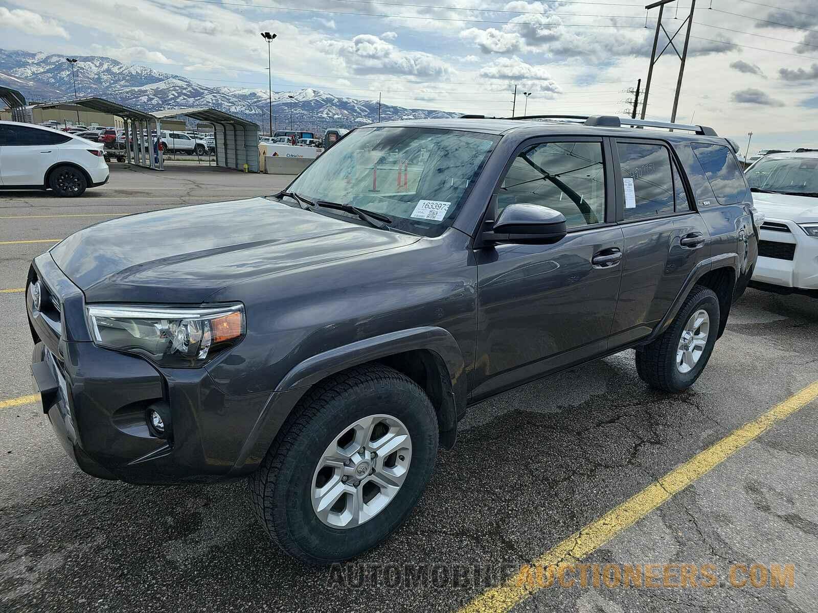 JTEMU5JR3M5866781 Toyota 4Runner 2021