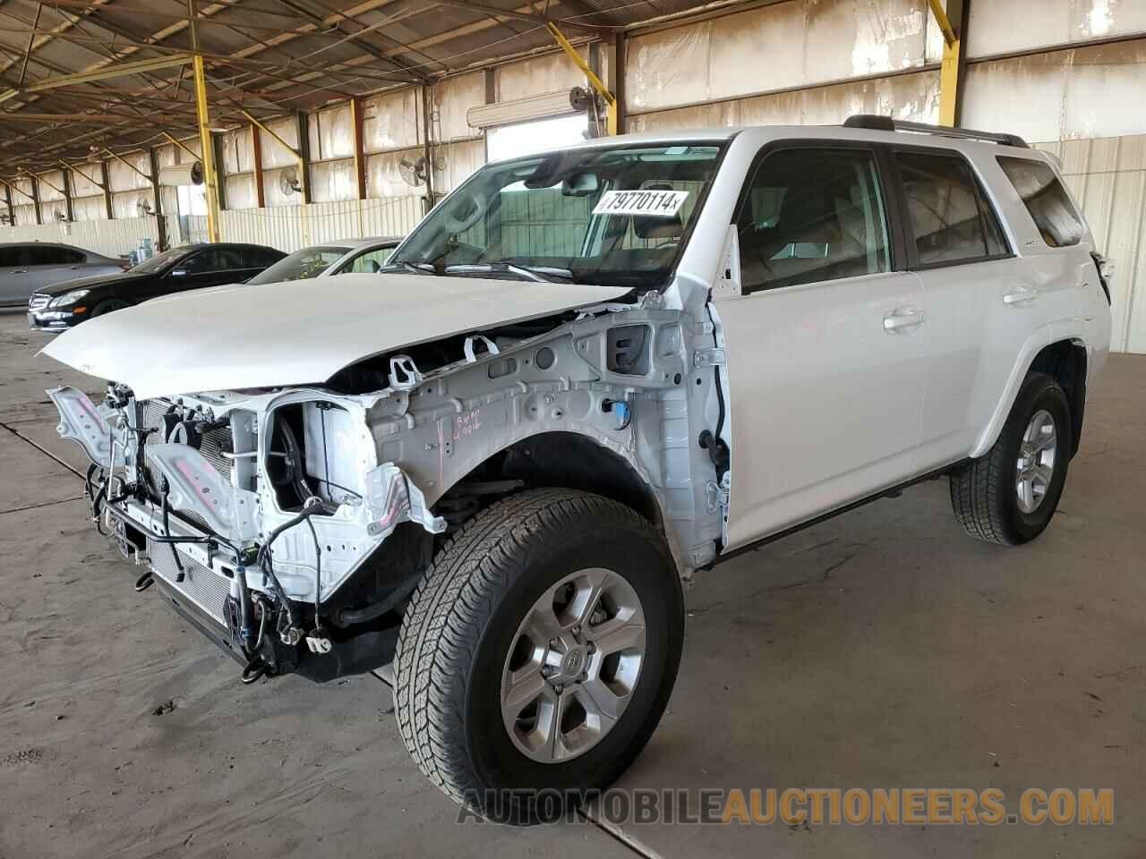 JTEMU5JR5R6226928 TOYOTA 4RUNNER 2024