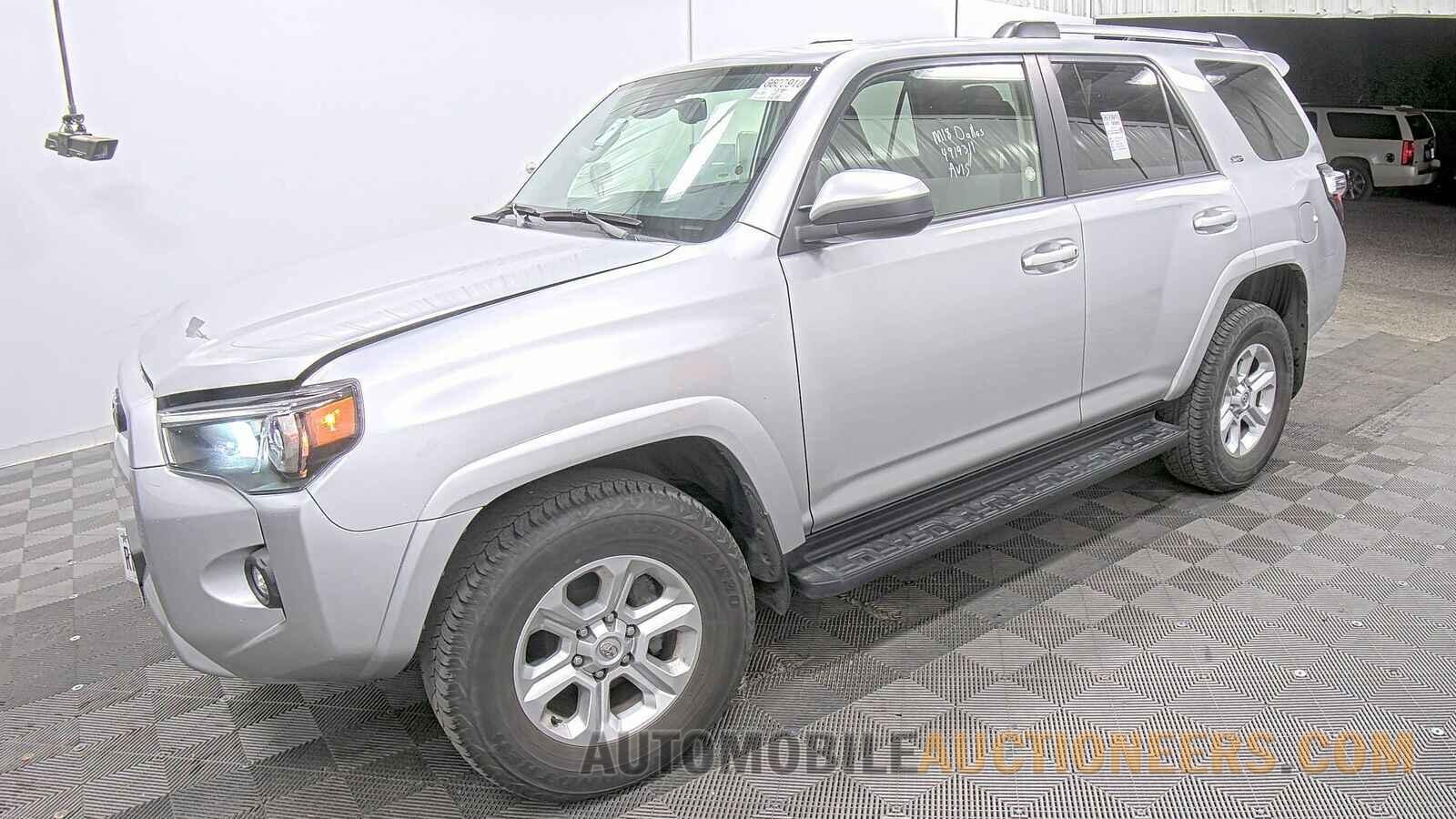 JTEMU5JR6N6041202 Toyota 4Runner SR5 2022