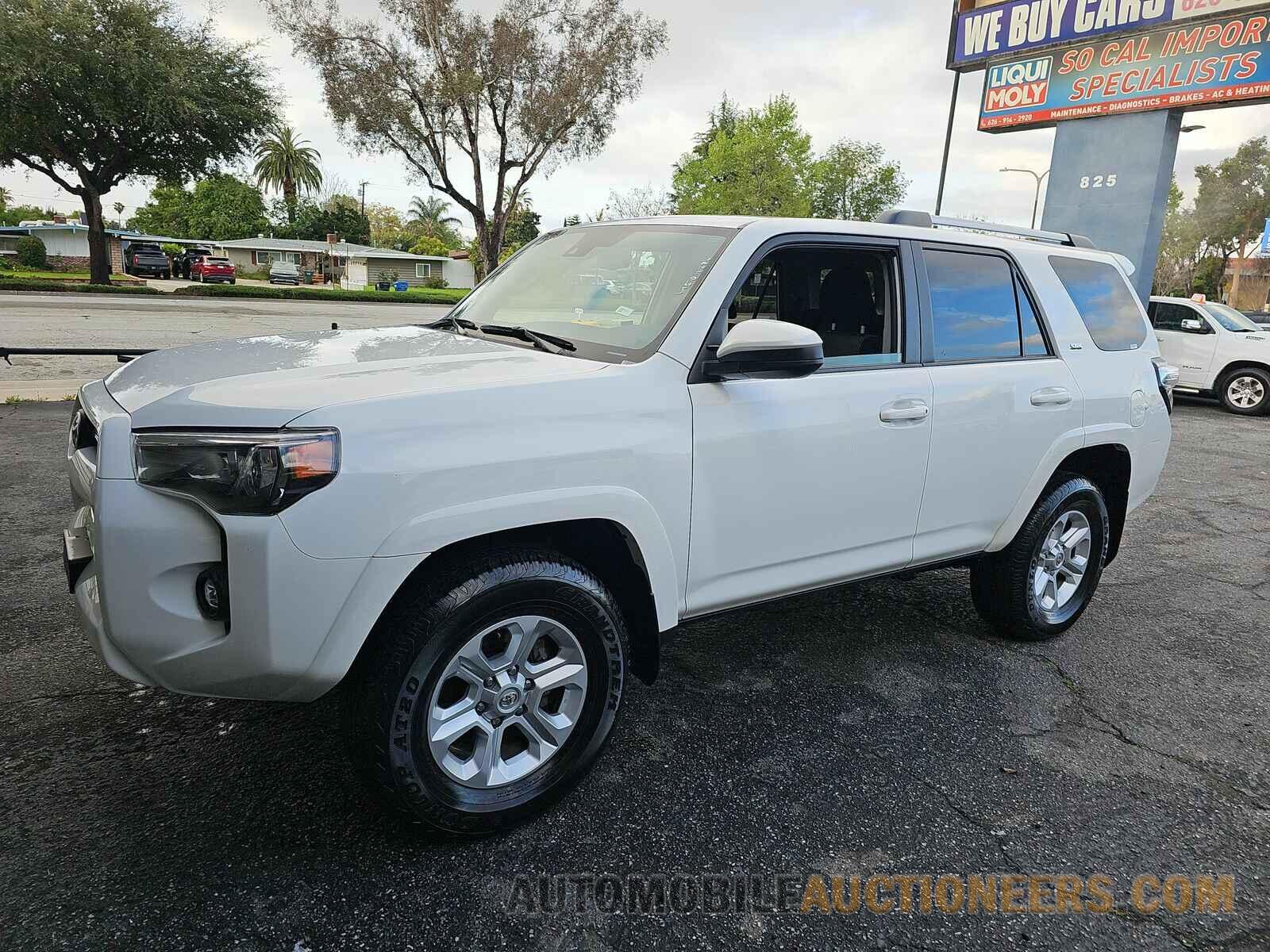 JTEMU5JR6N6060087 Toyota 4Runner 2022