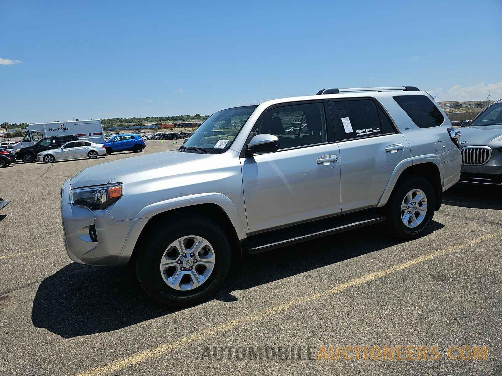 JTEMU5JR6R6216490 Toyota 4Runner 2024