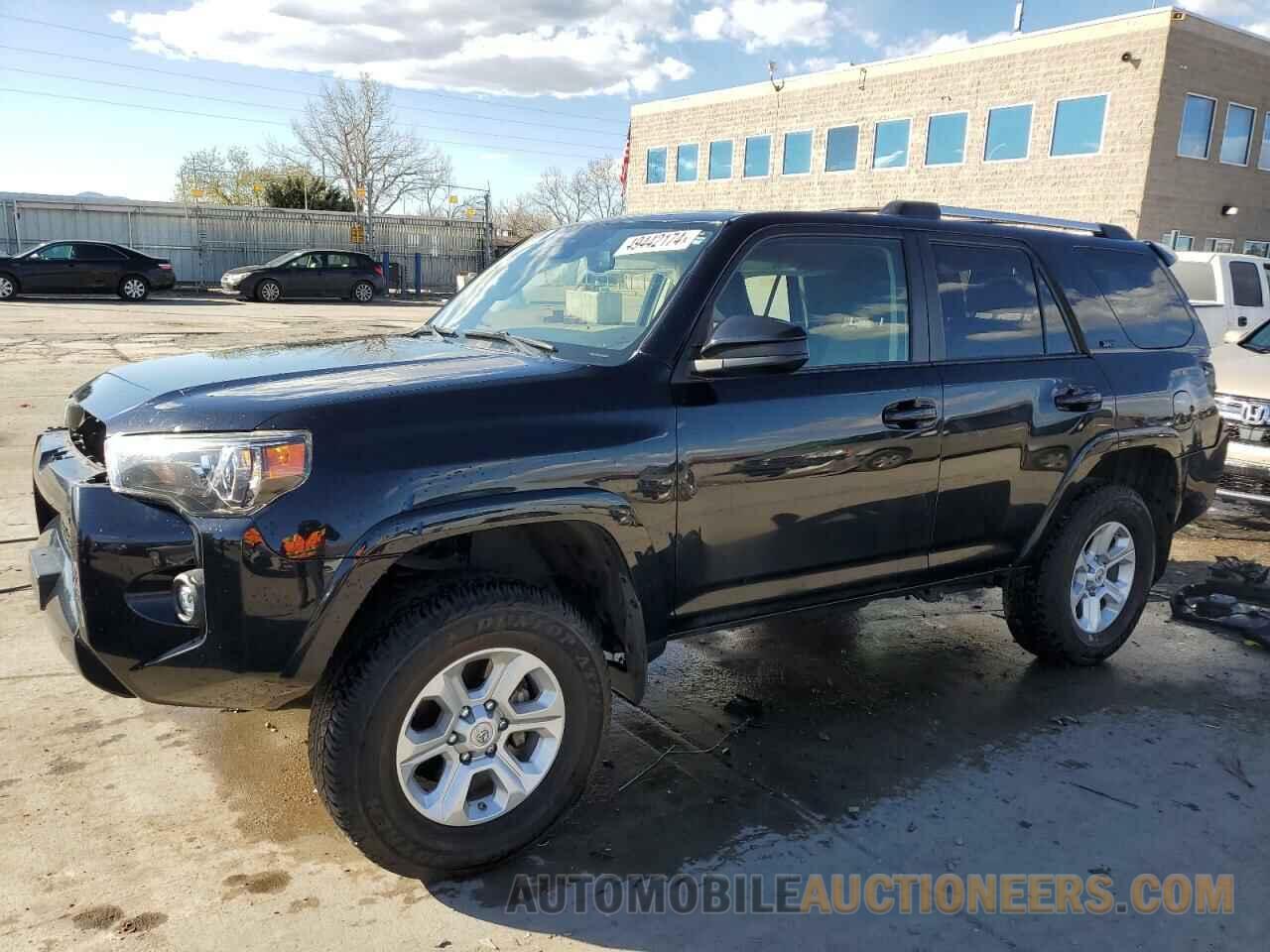 JTEMU5JR7M5929400 TOYOTA 4RUNNER 2021