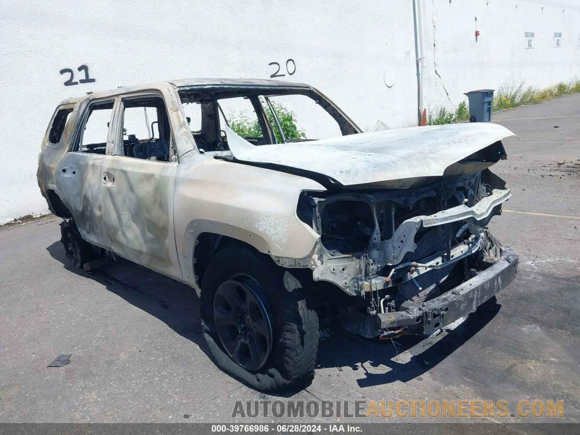 JTEMU5JR7N5975794 TOYOTA 4RUNNER 2022