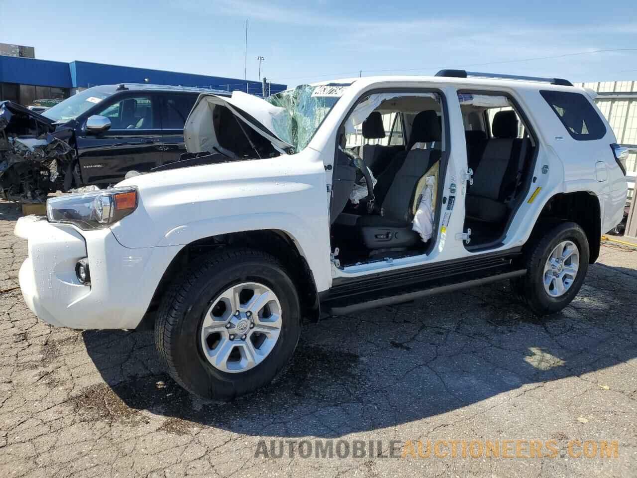 JTEMU5JR9P6091532 TOYOTA 4RUNNER SE 2023