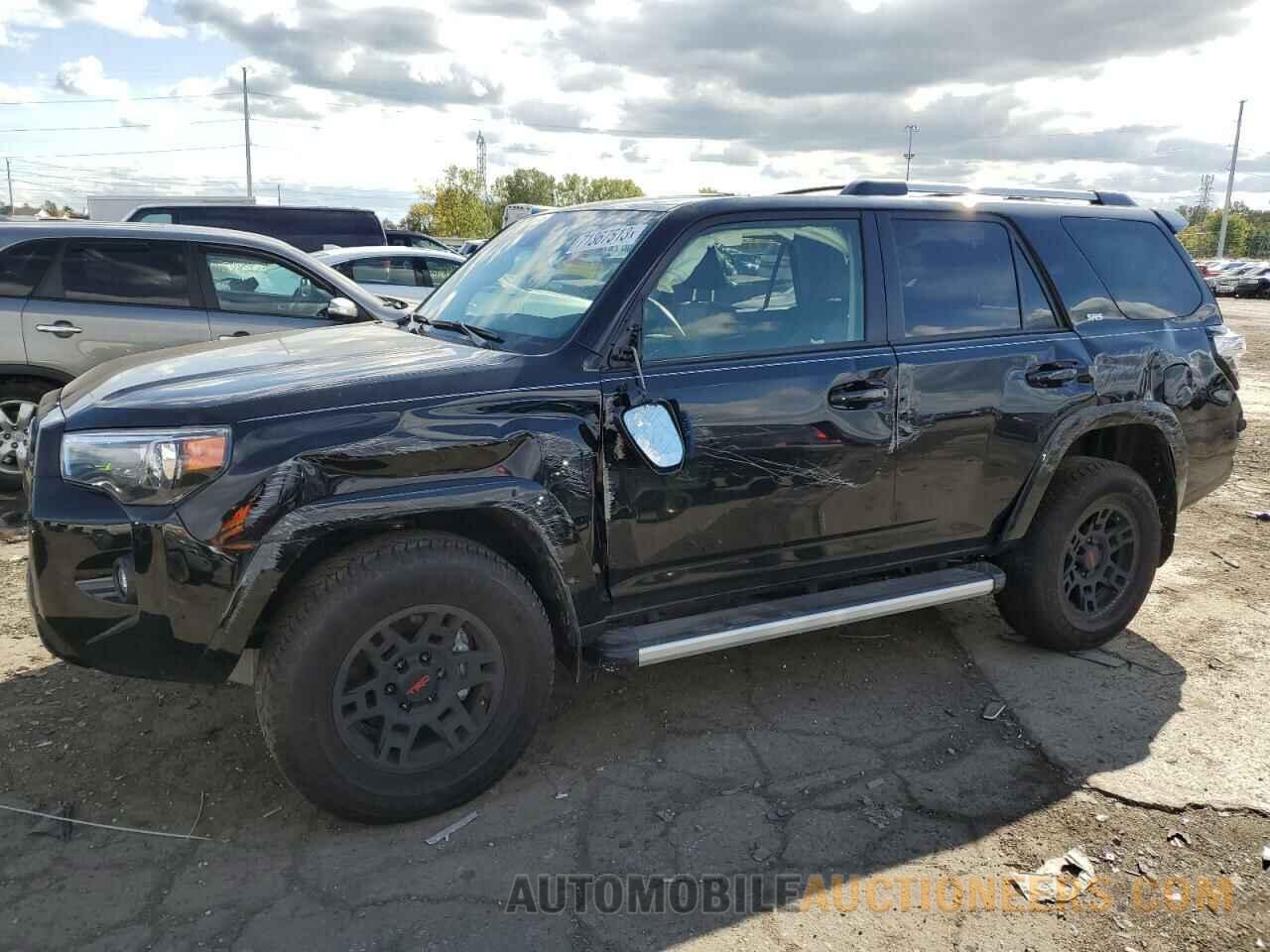 JTENU5JR1P6144907 TOYOTA 4RUNNER SE 2023