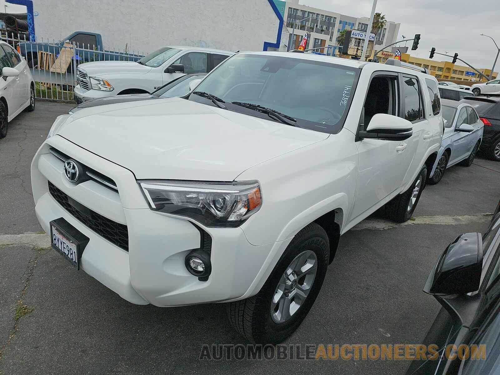 JTENU5JR2N5997884 Toyota 4Runner SR5 2022