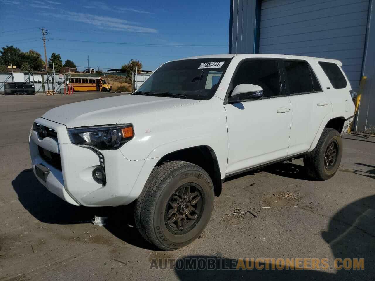 JTENU5JR3N6013135 TOYOTA 4RUNNER 2022