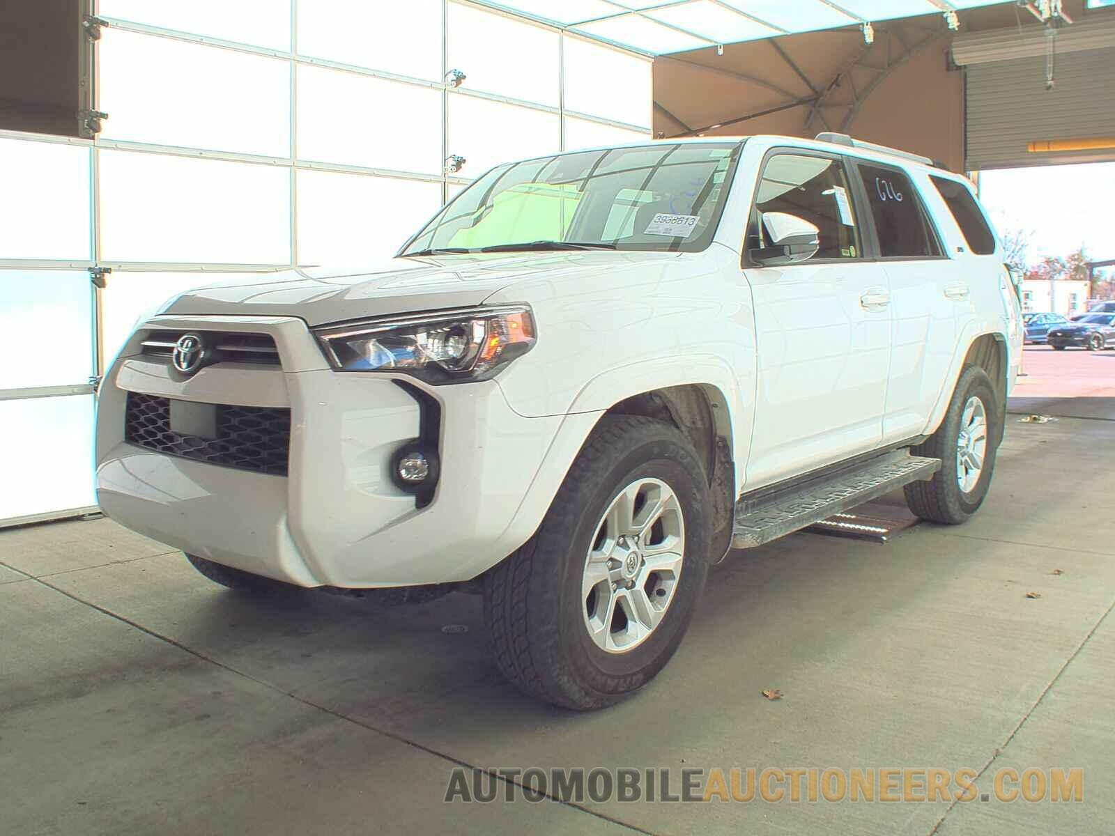 JTENU5JR4R6241165 Toyota 4Runner SR5 2024