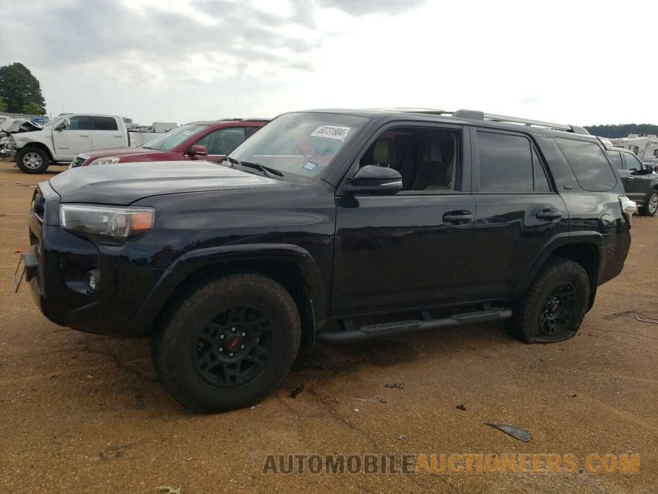 JTENU5JR5P6135272 TOYOTA 4RUNNER SE 2023