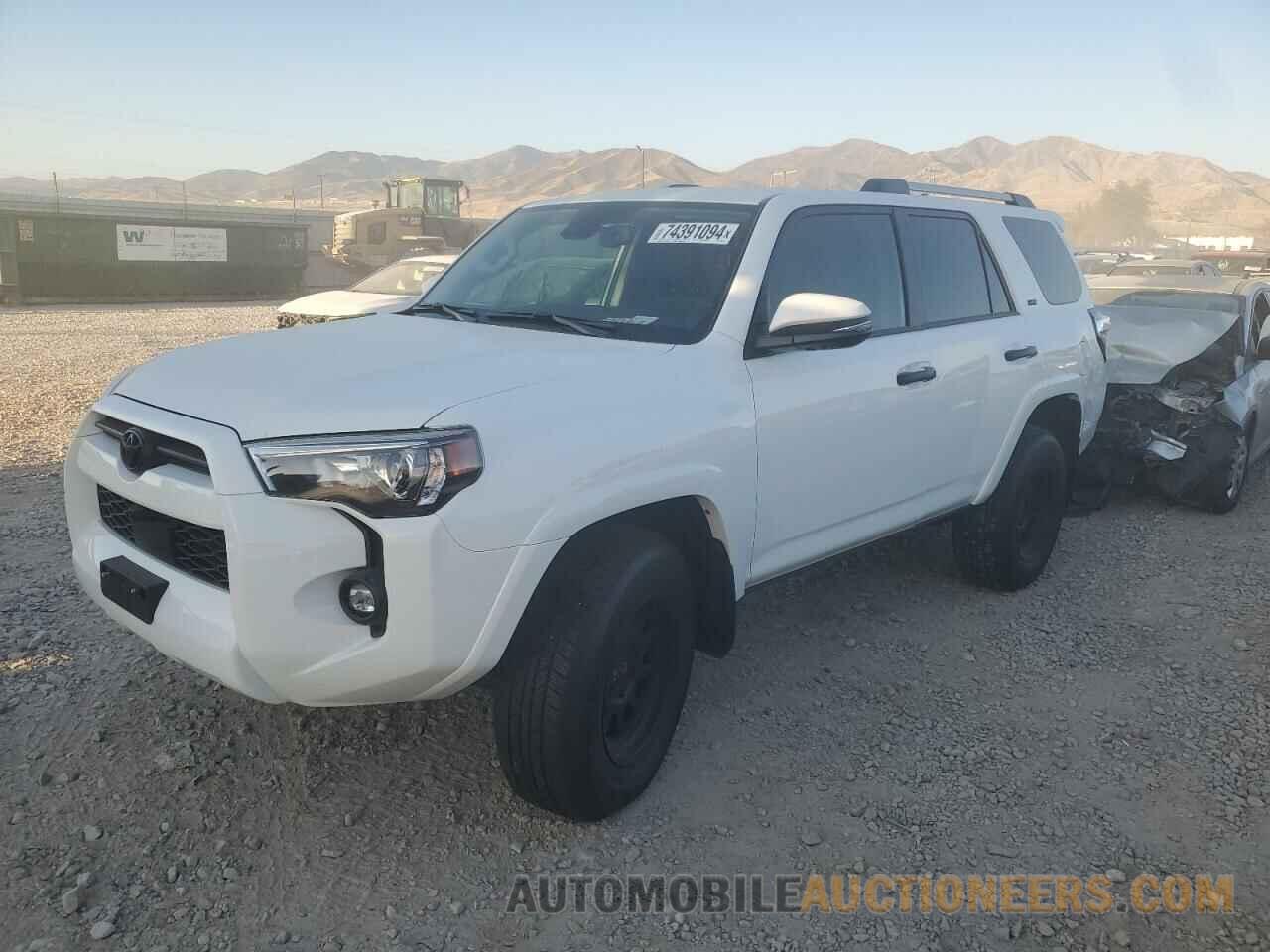 JTENU5JR5P6209421 TOYOTA 4RUNNER SE 2023