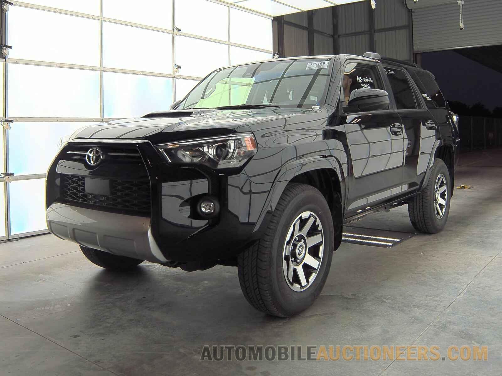 JTEPU5JR1R6250933 Toyota 4Runner 2024