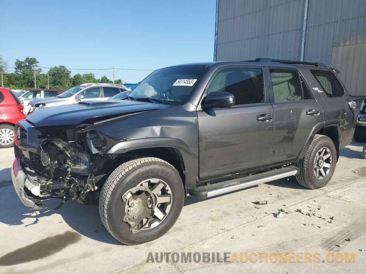 JTEPU5JR2P6110192 TOYOTA 4RUNNER SE 2023