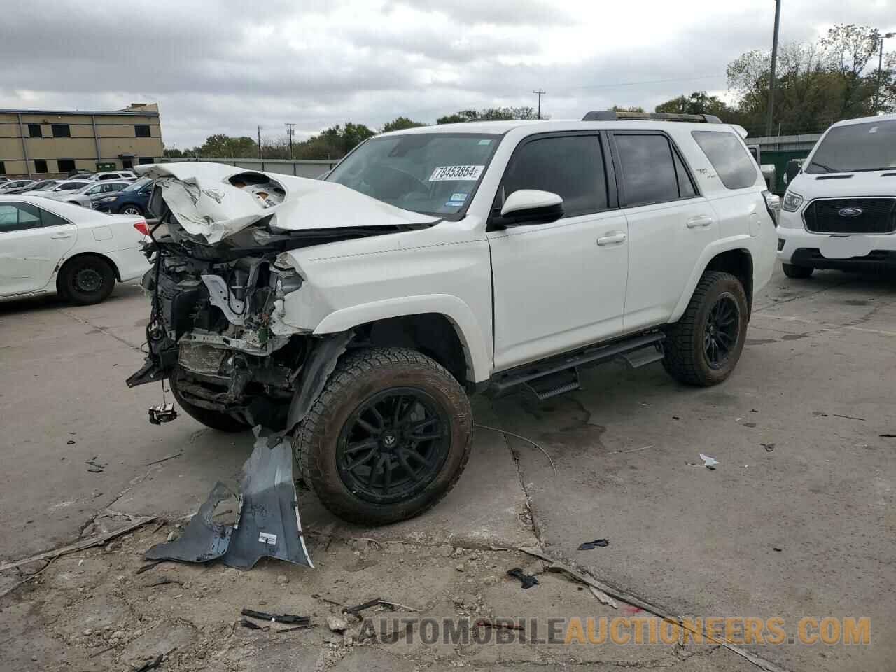 JTEPU5JR2P6157643 TOYOTA 4RUNNER SE 2023