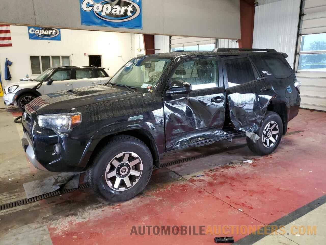 JTEPU5JR3P6137885 TOYOTA 4RUNNER SE 2023