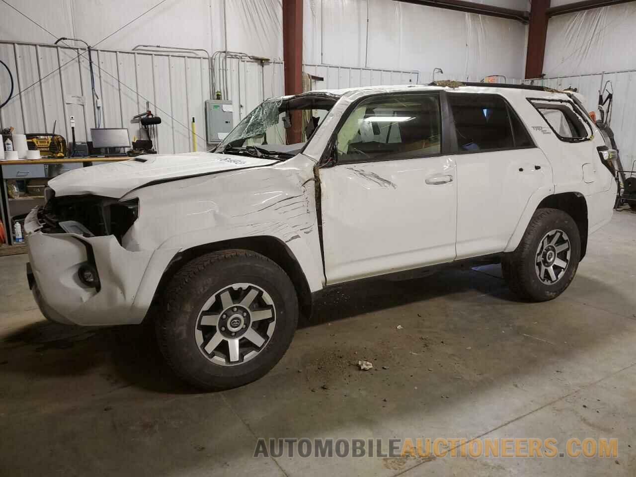 JTEPU5JR4P6127687 TOYOTA 4RUNNER SE 2023