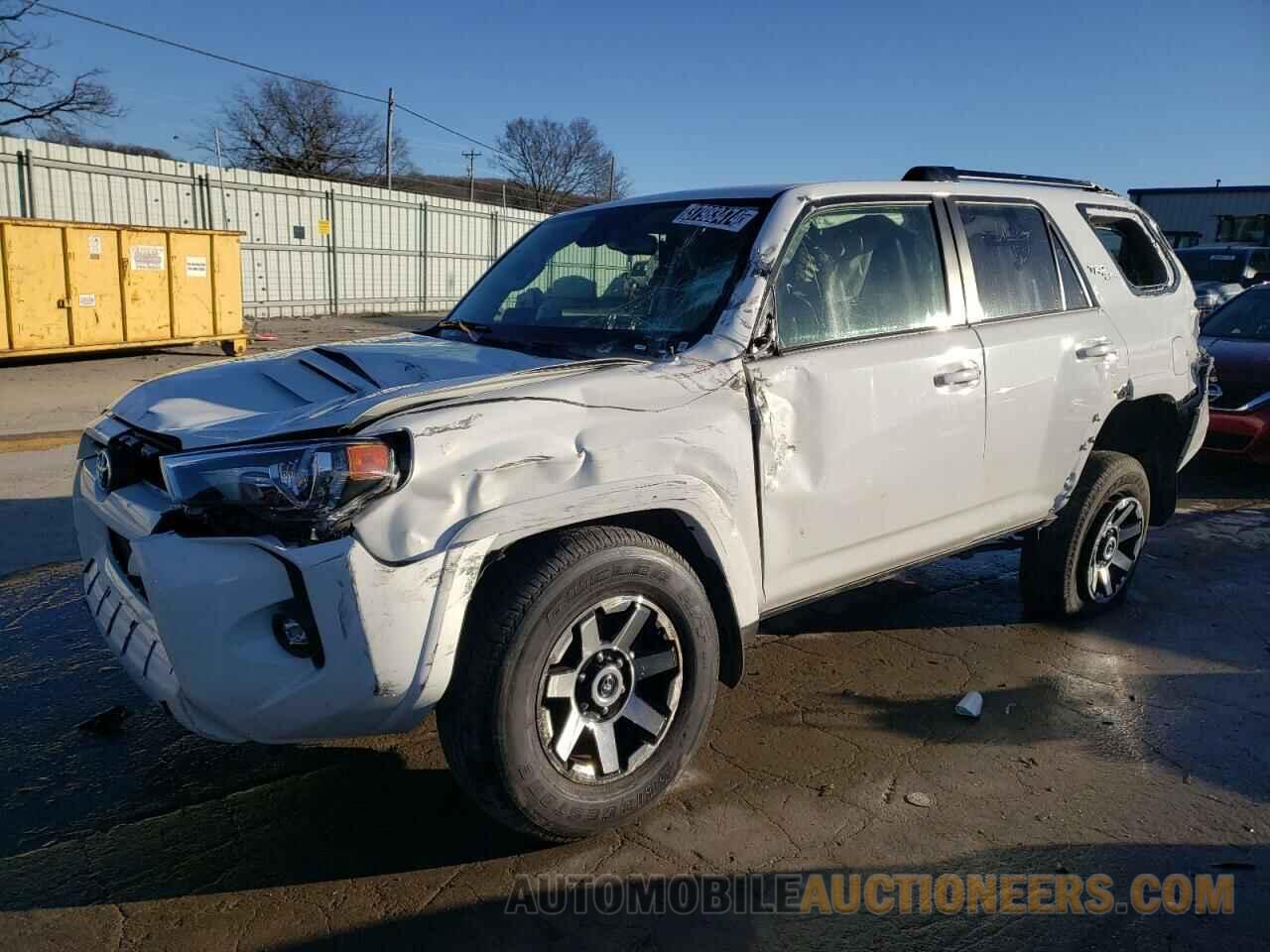 JTEPU5JRXP6098390 TOYOTA 4RUNNER SE 2023