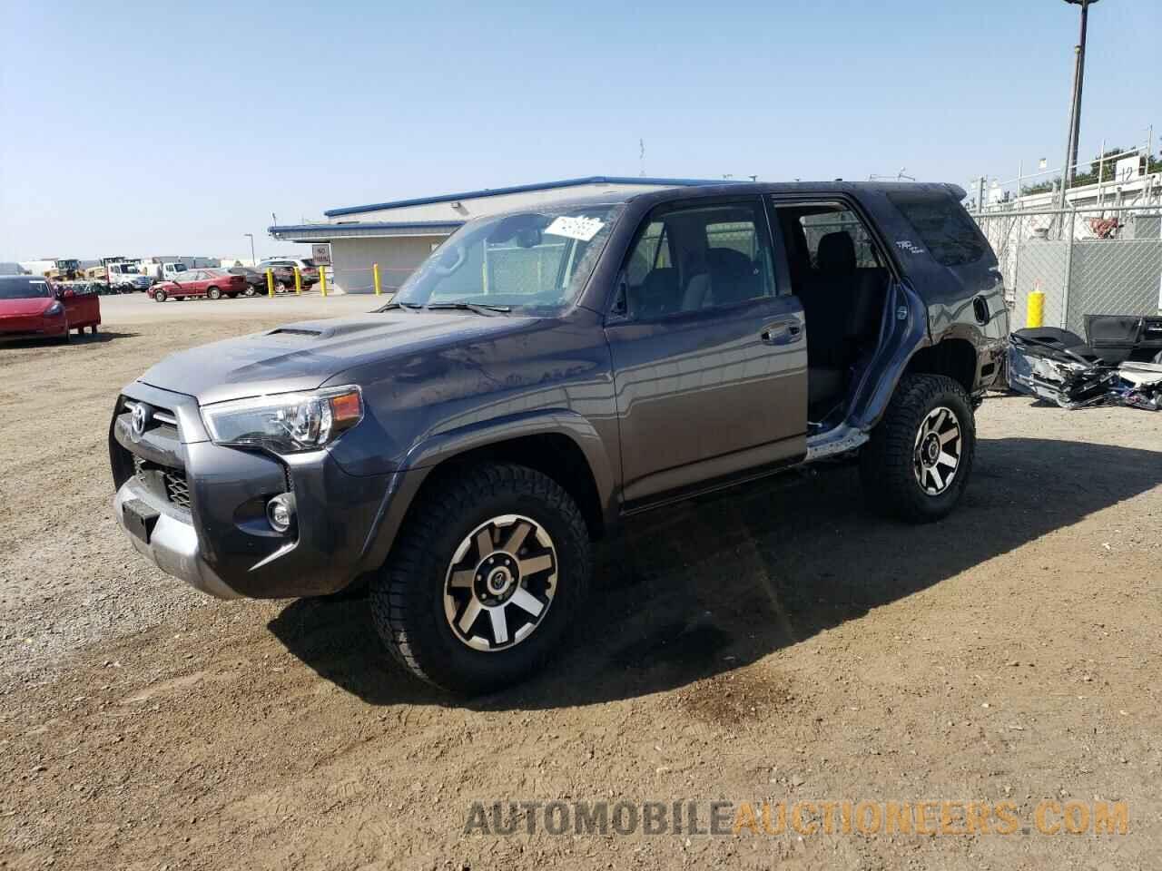 JTERU5JR0P6158105 TOYOTA 4RUNNER SE 2023