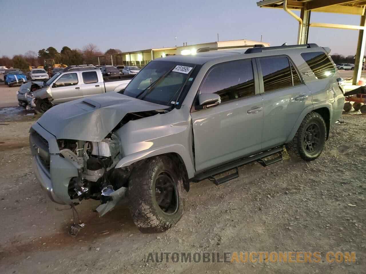 JTERU5JR0P6209327 TOYOTA 4RUNNER SE 2023