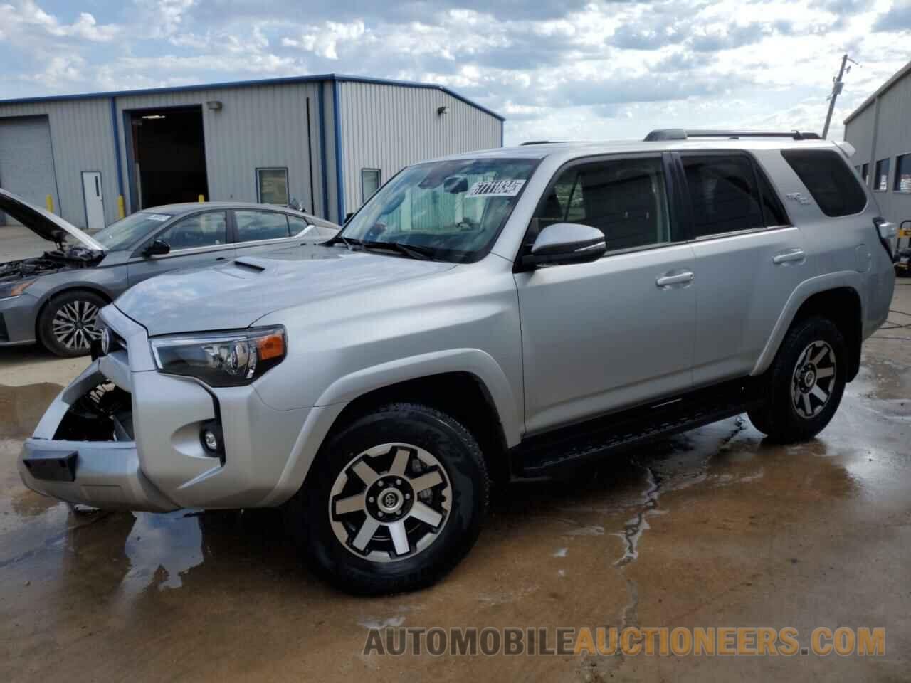 JTERU5JR2P6135425 TOYOTA 4RUNNER SE 2023