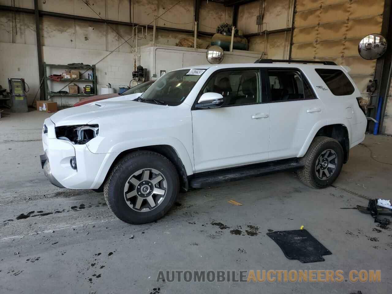 JTERU5JR4P6122384 TOYOTA 4RUNNER SE 2023