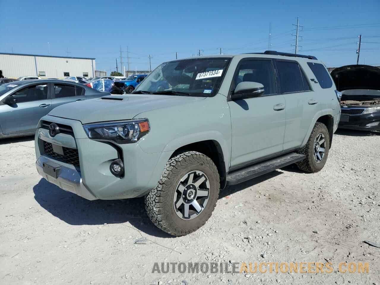 JTERU5JR5P6210845 TOYOTA 4RUNNER SE 2023